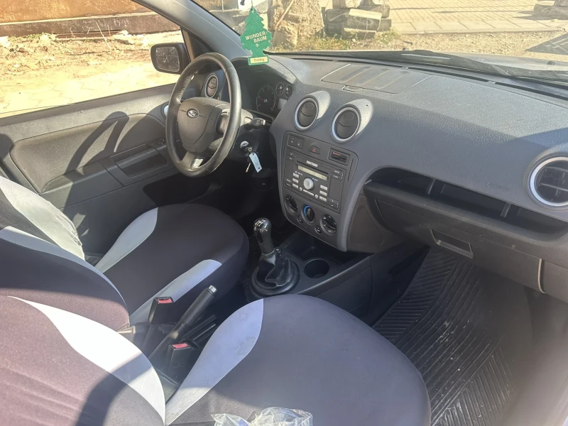 Ford Focus 1.4 HDI 75kc, снимка 9 - Автомобили и джипове - 48514615