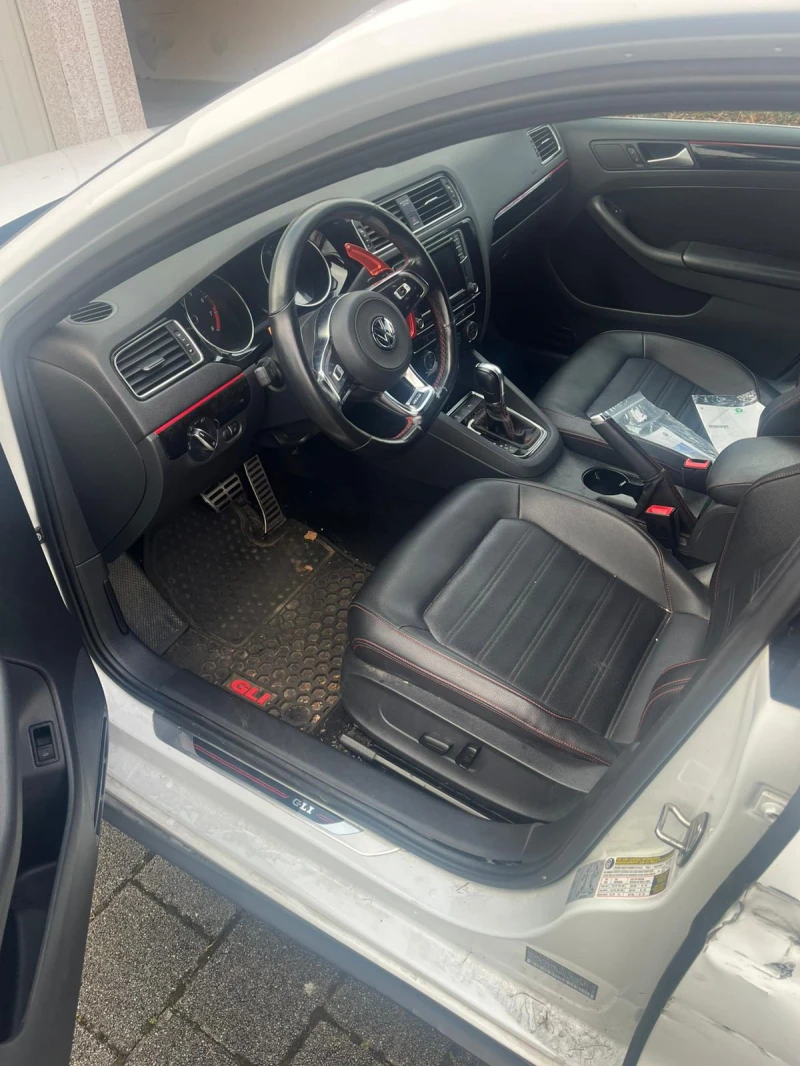 VW Jetta 2.0GLI TSI, снимка 9 - Автомобили и джипове - 48717164