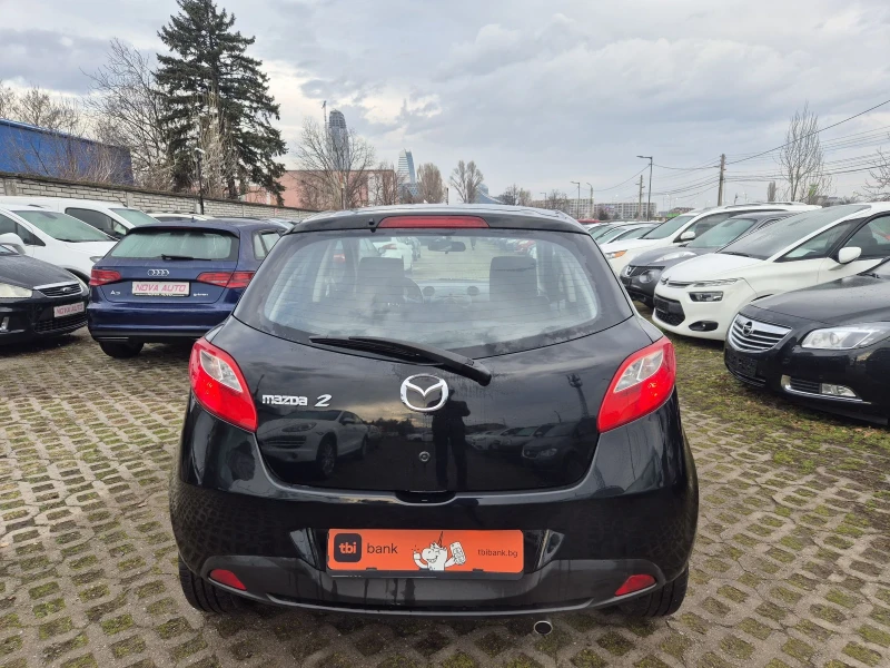 Mazda 2 1.3i 75k.s. 135000km, снимка 5 - Автомобили и джипове - 48888718