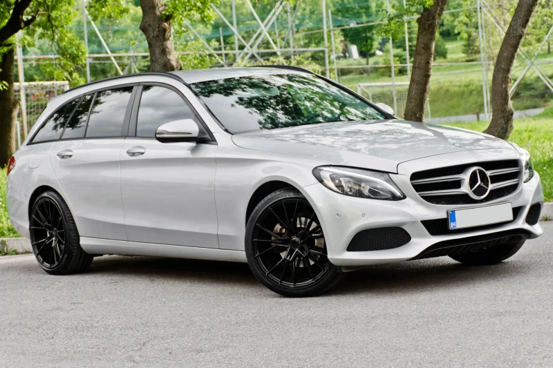 Mercedes-Benz C 220 DISTRONIK PLUS , снимка 3 - Автомобили и джипове - 52479399