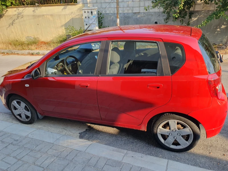 Chevrolet Aveo 1.2, снимка 12 - Автомобили и джипове - 51247295