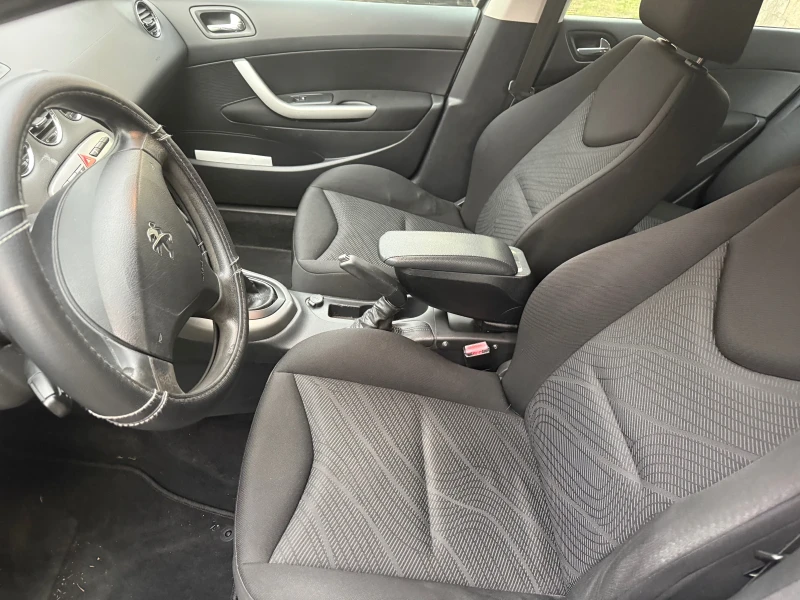 Peugeot 308 1.6 HDI, снимка 6 - Автомобили и джипове - 52653737