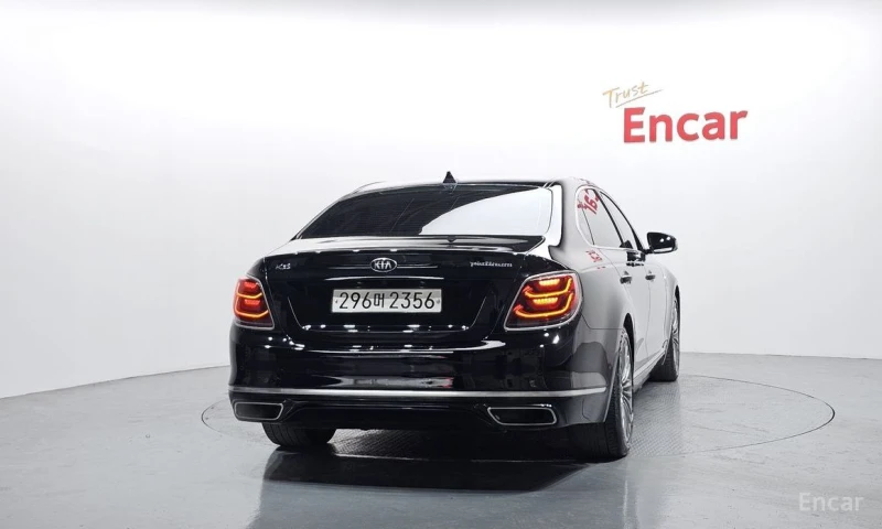 Kia K9, снимка 4 - Автомобили и джипове - 53480273