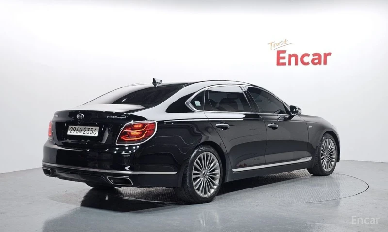 Kia K9, снимка 2 - Автомобили и джипове - 53480273