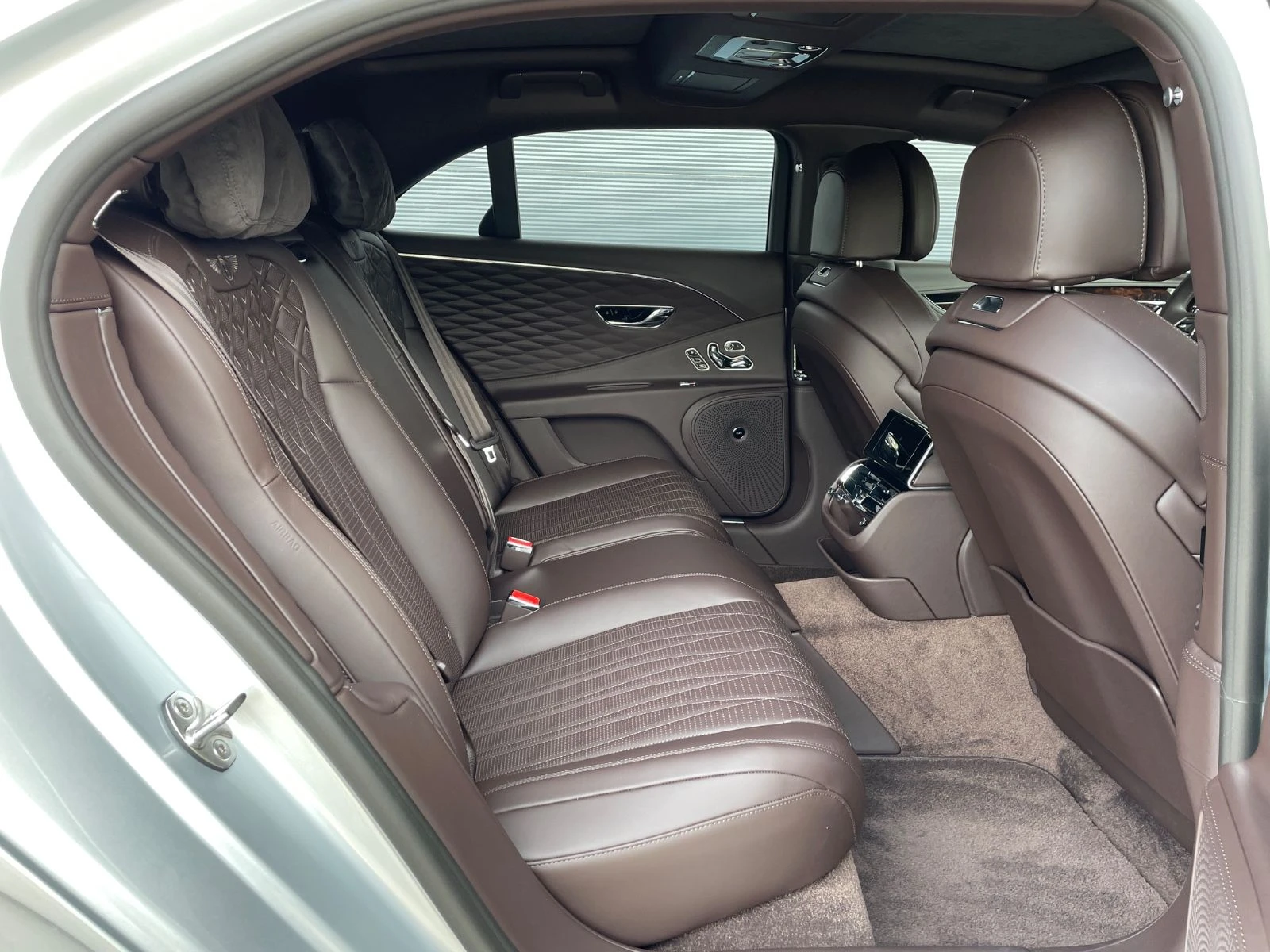 Bentley Flying Spur V6 HYBRID/ MULLINER/ NAIM/ PANO/ HEAD UP/  | Mobile.bg   11