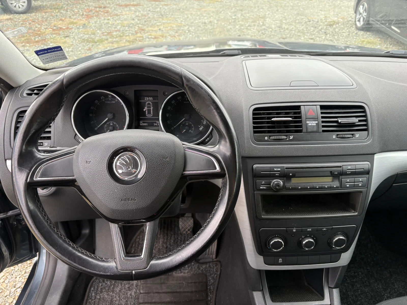 Skoda Yeti 2.0 TDI - изображение 8