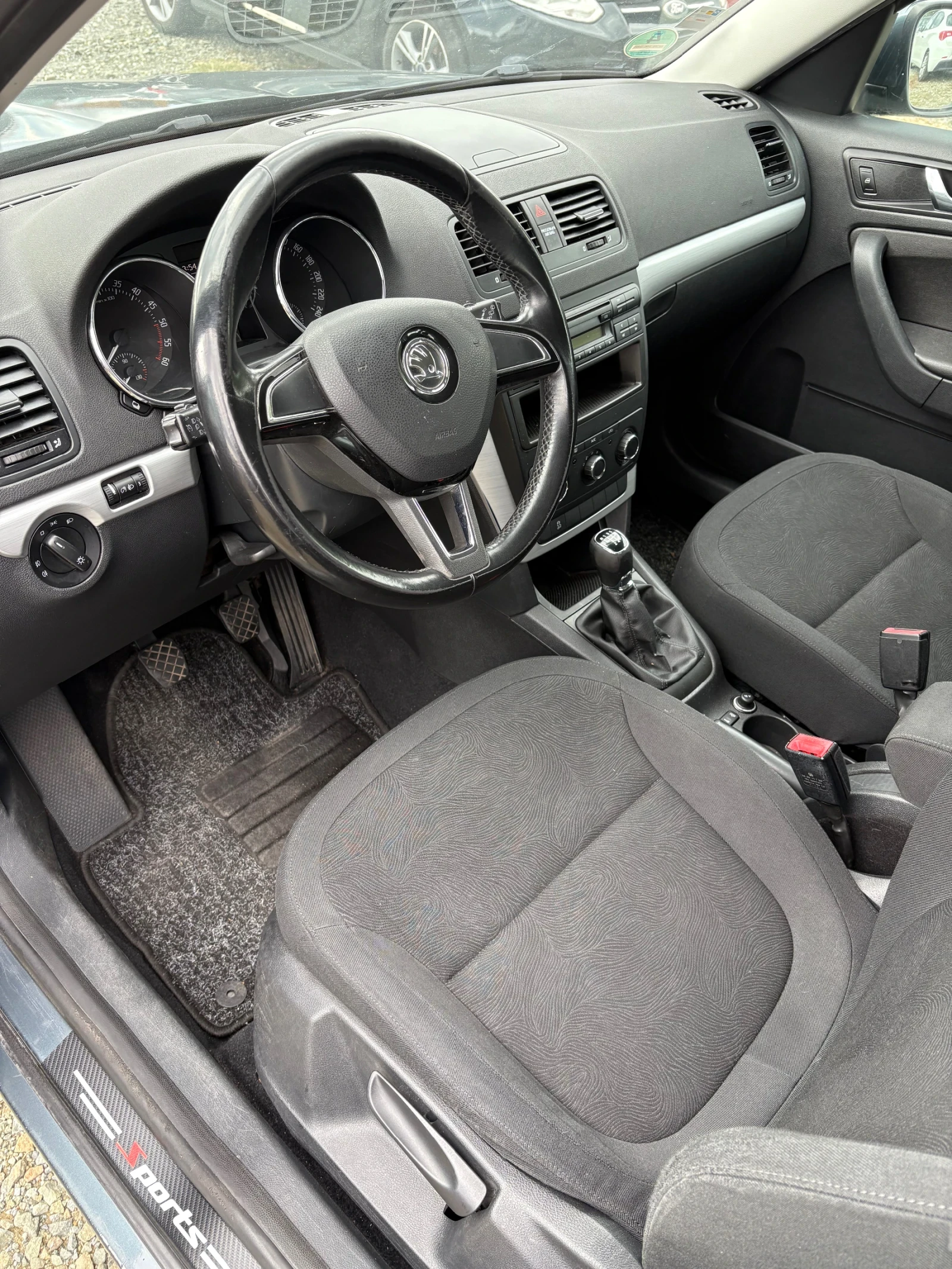 Skoda Yeti 2.0 TDI - изображение 7