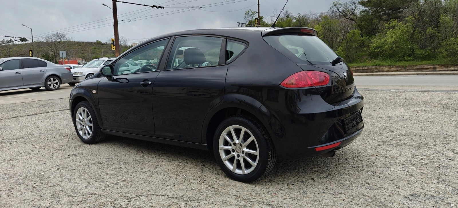 Seat Leon 1.6i-12гГазFace - изображение 5