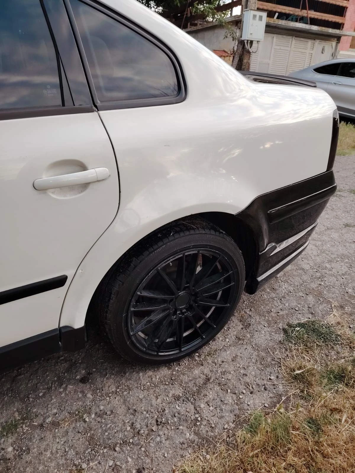 VW Passat  - изображение 4
