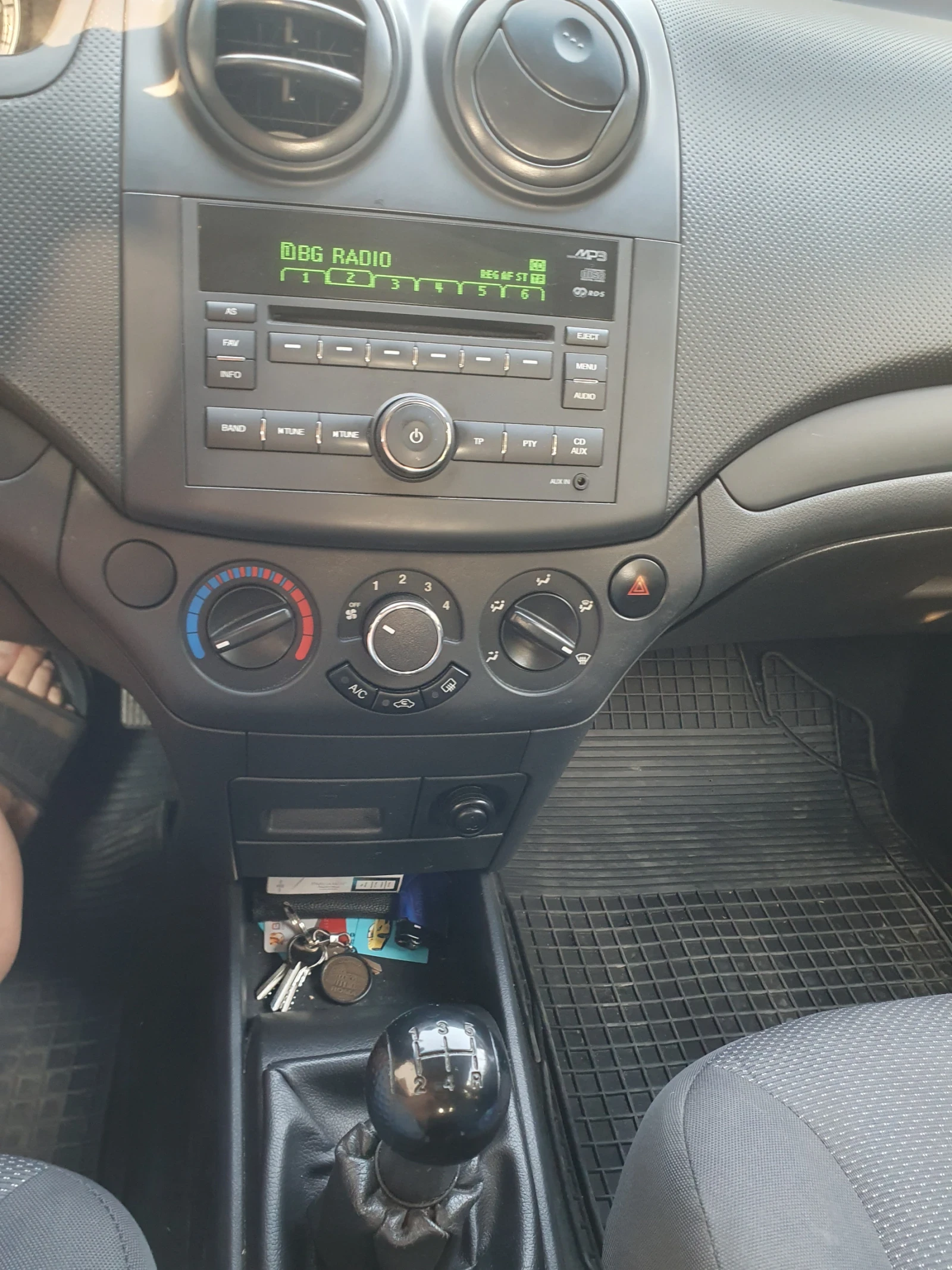 Chevrolet Aveo 1.2 | Mobile.bg   17