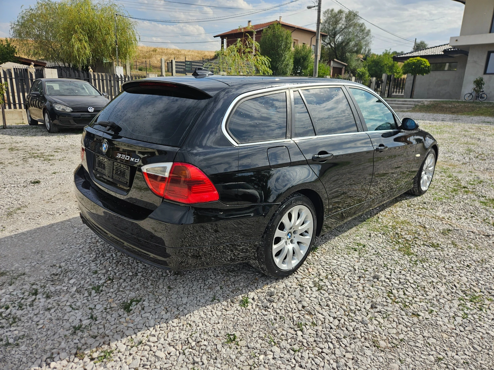 BMW 330 XD 4X4 NAVI KOJA 6СК  - изображение 3