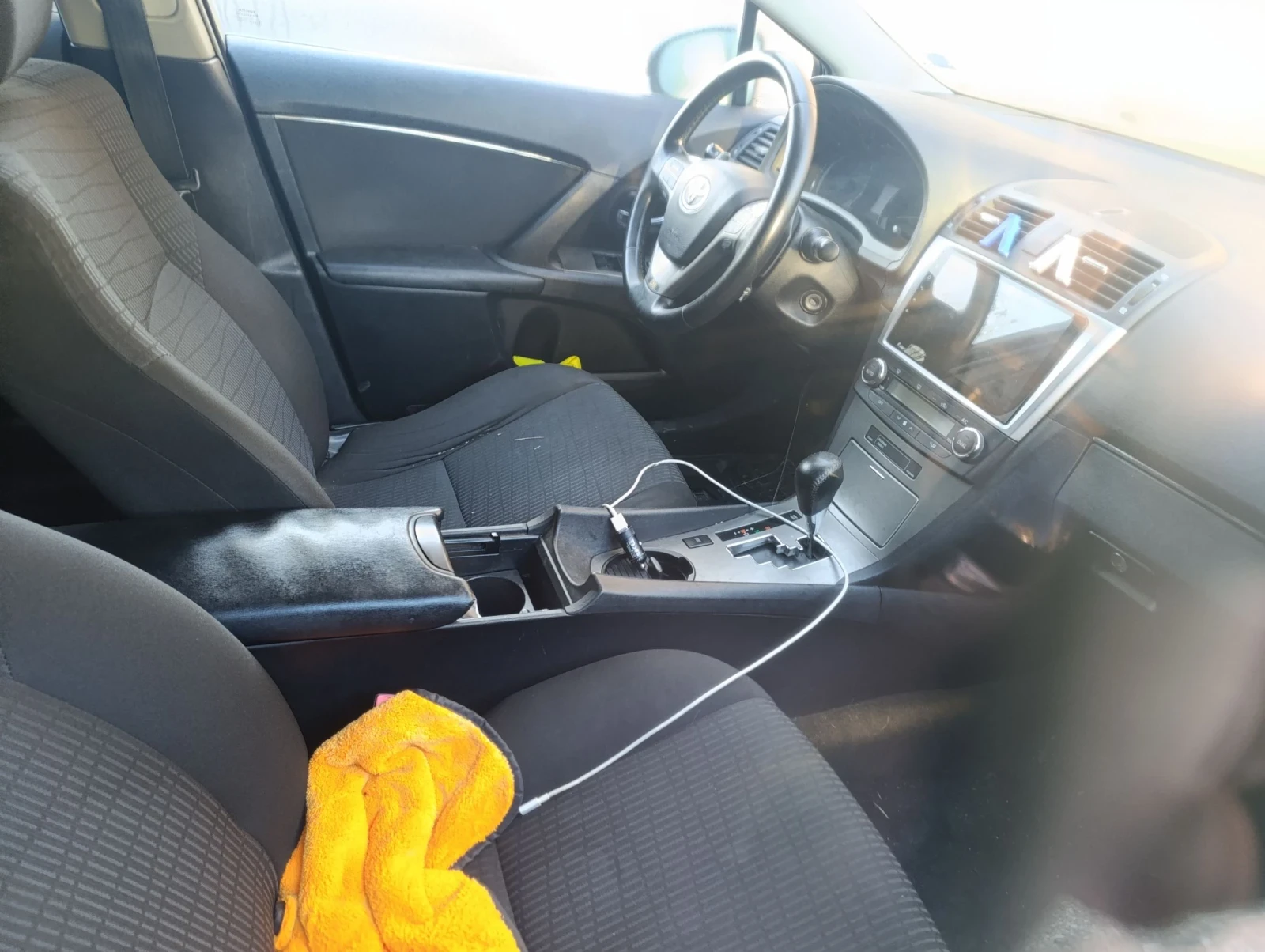 Toyota Avensis 2.0i avtomat - изображение 3