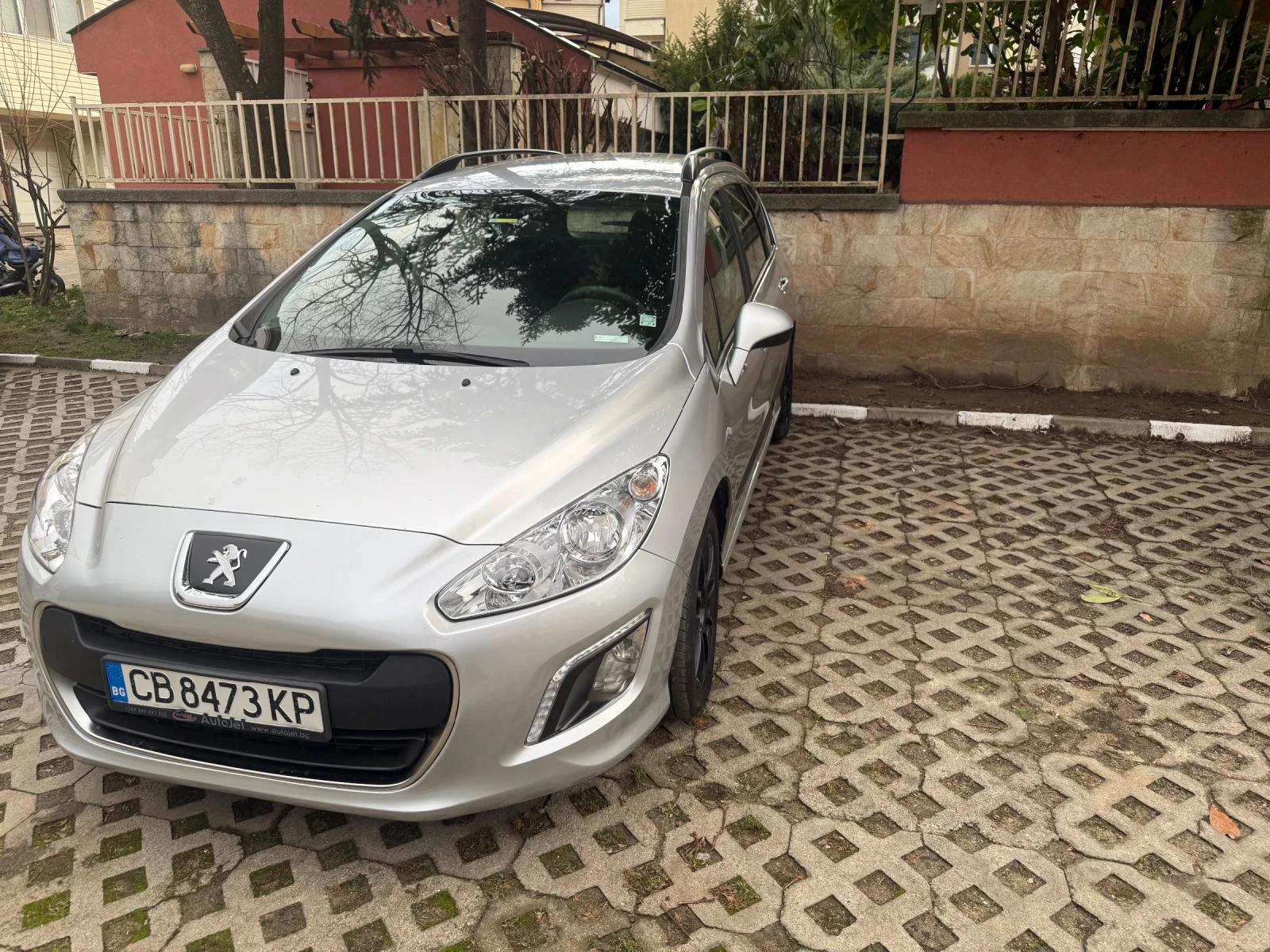 Peugeot 308 1.6 HDI - изображение 2