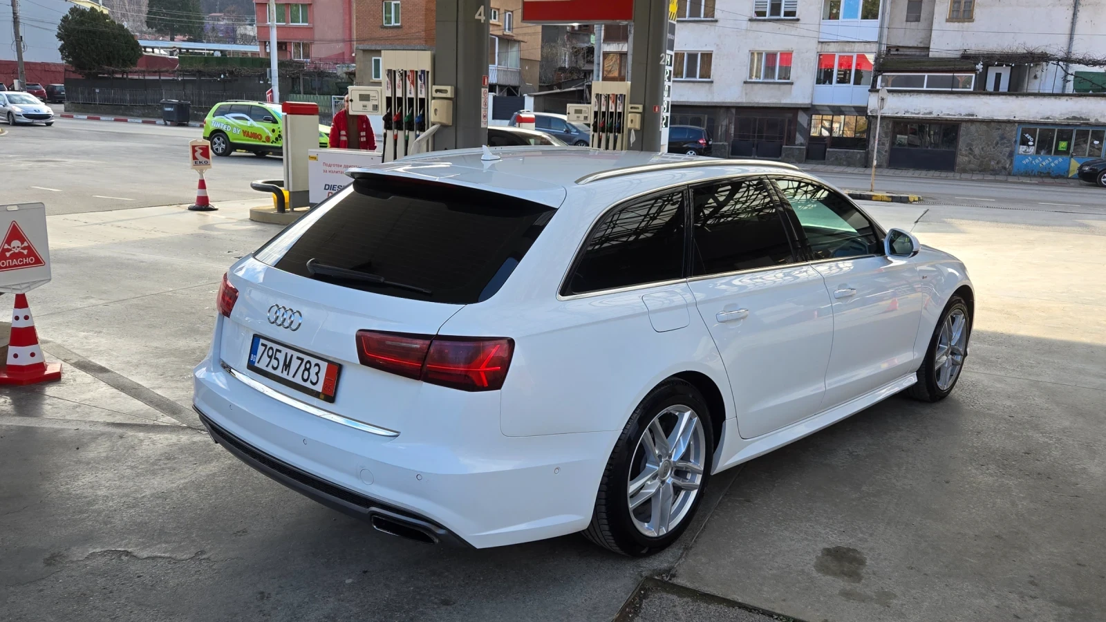 Audi A6 S-Line/Топ състояние! - изображение 7