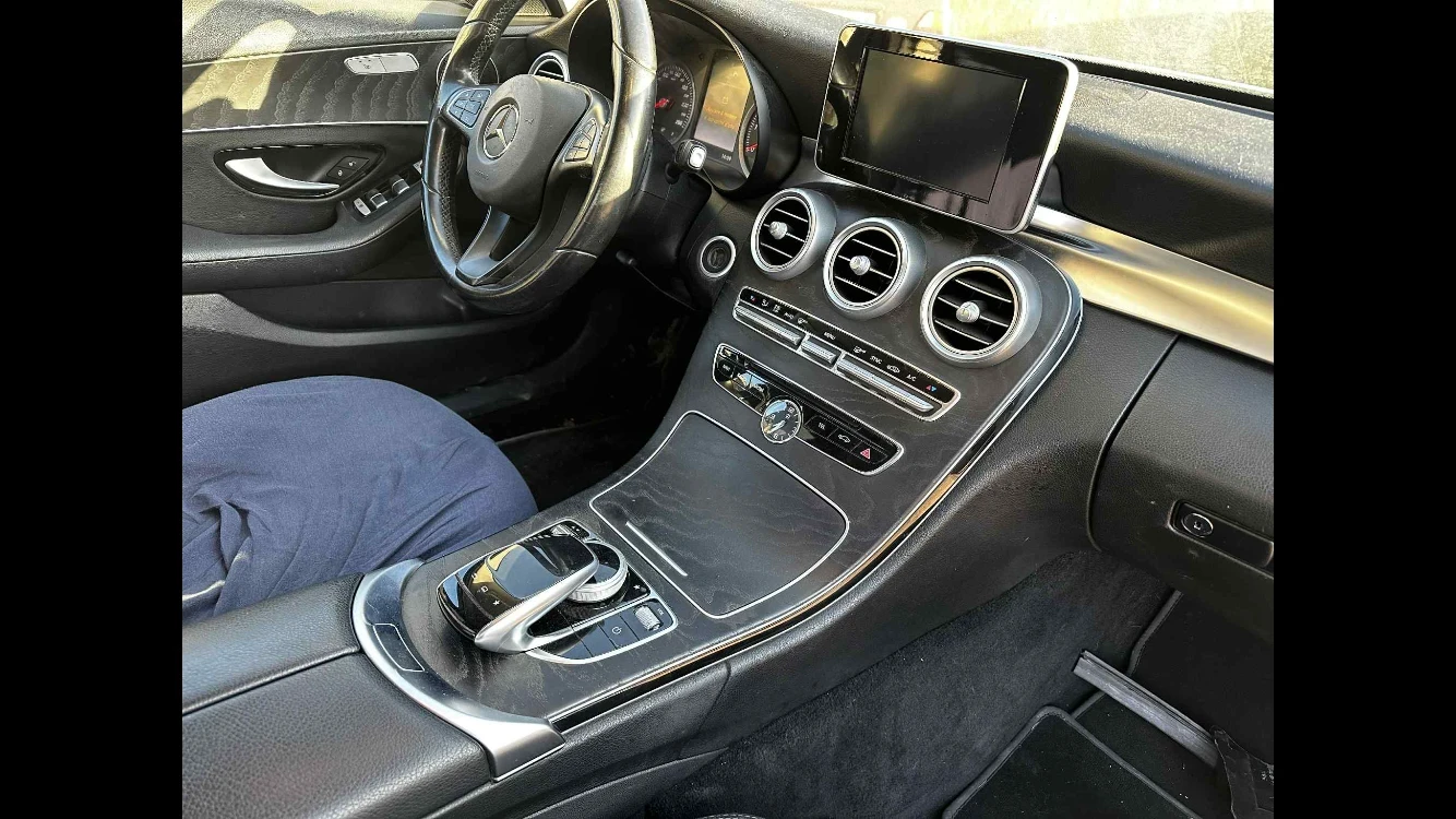 Mercedes-Benz C 200  - изображение 7