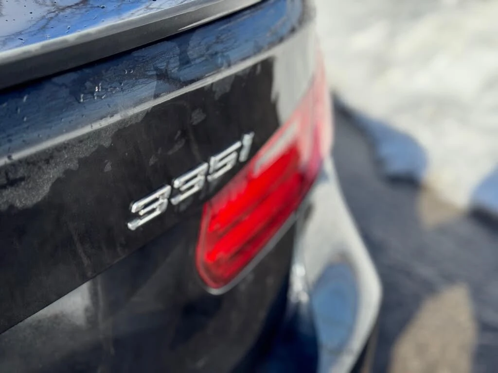 BMW 335 I * M-Package* * HeadUp* AвтоКредит* (ЦЕНА ДО БГ), снимка 5 - Автомобили и джипове - 53819513