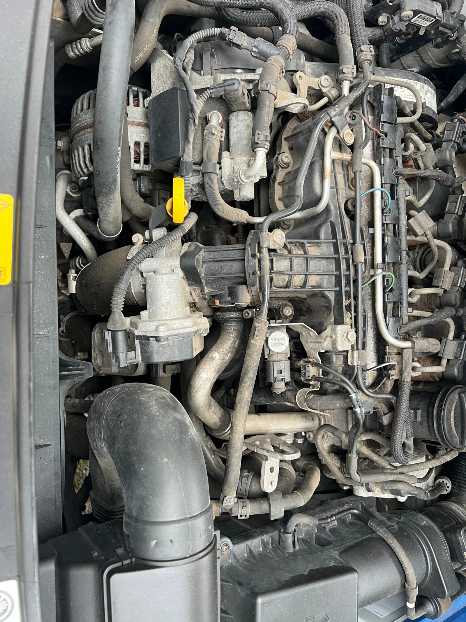 VW Caddy, снимка 10 - Автомобили и джипове - 53947546