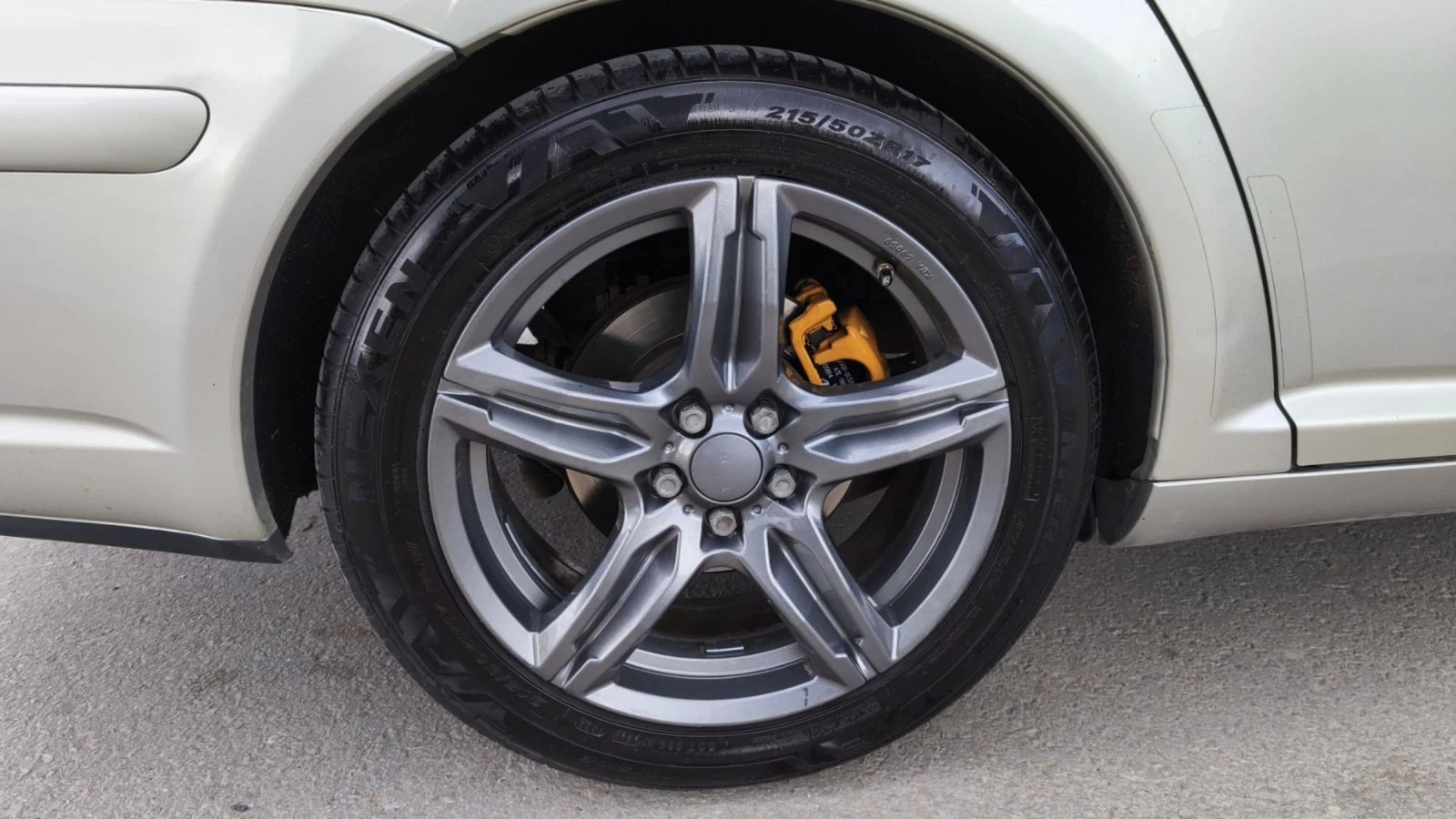 Toyota Avensis, снимка 6 - Автомобили и джипове - 54044378