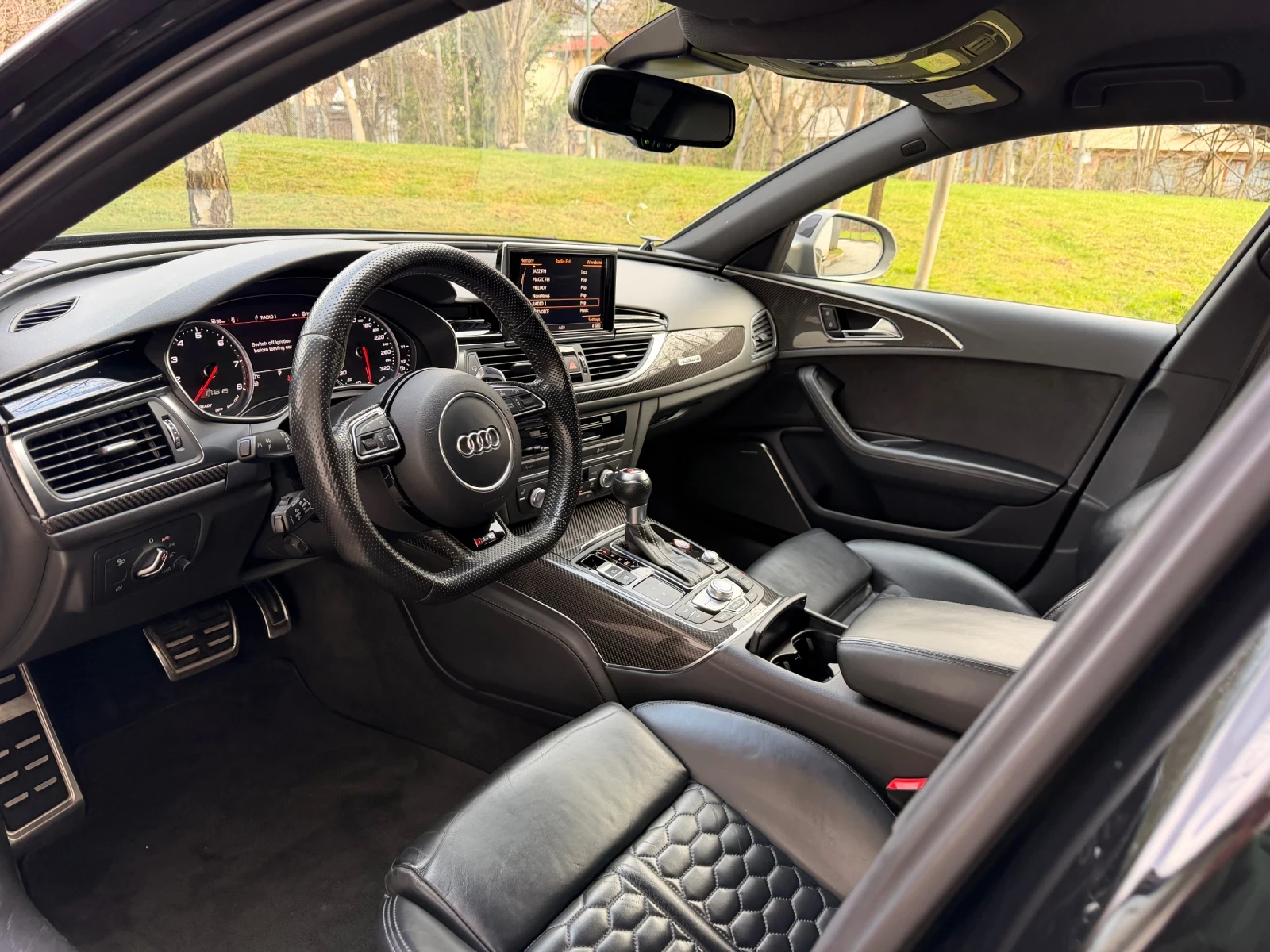 Audi Rs6 PERFORMANCE , снимка 9 - Автомобили и джипове - 54091142