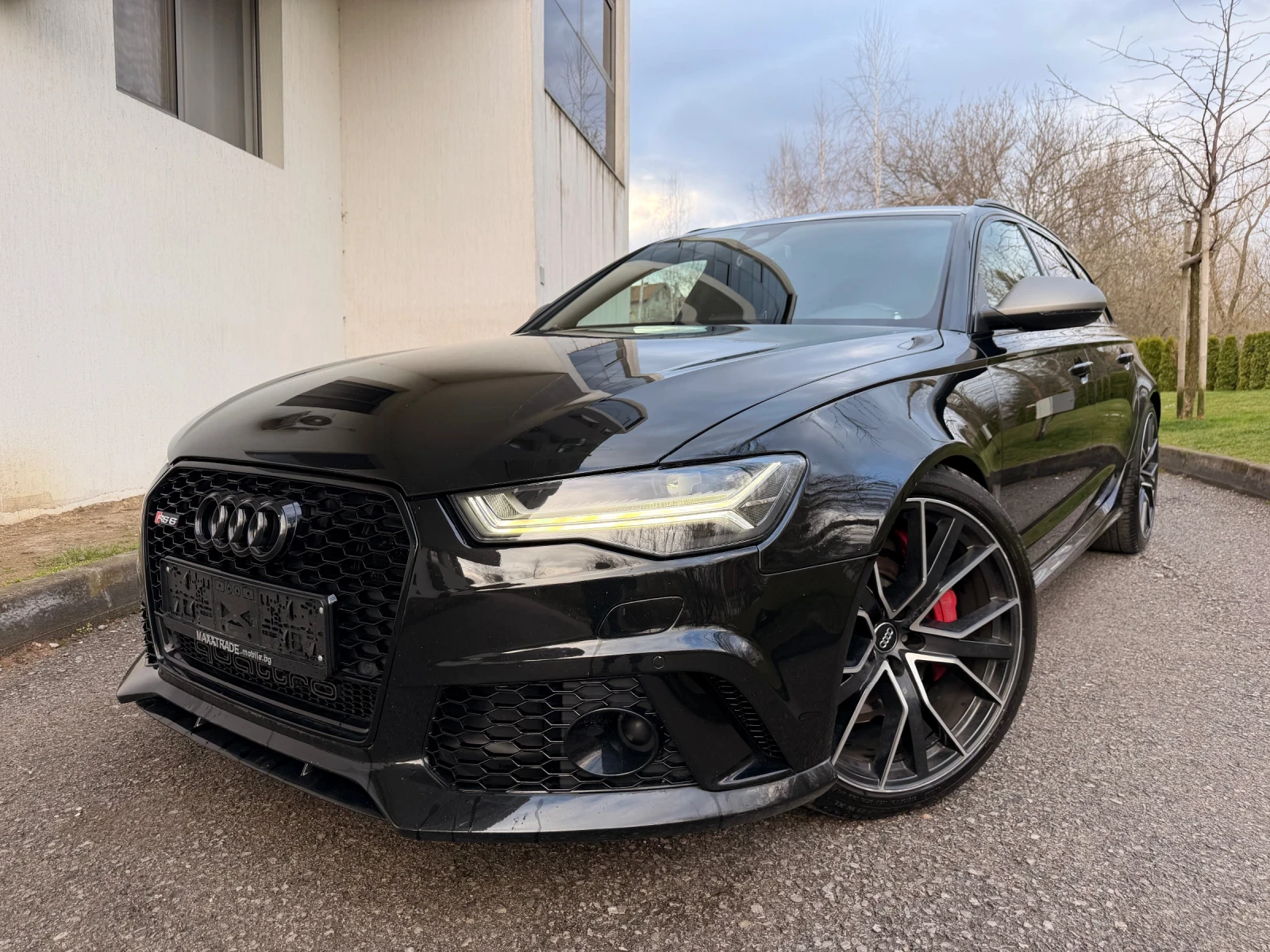 Audi Rs6 PERFORMANCE , снимка 3 - Автомобили и джипове - 54091142