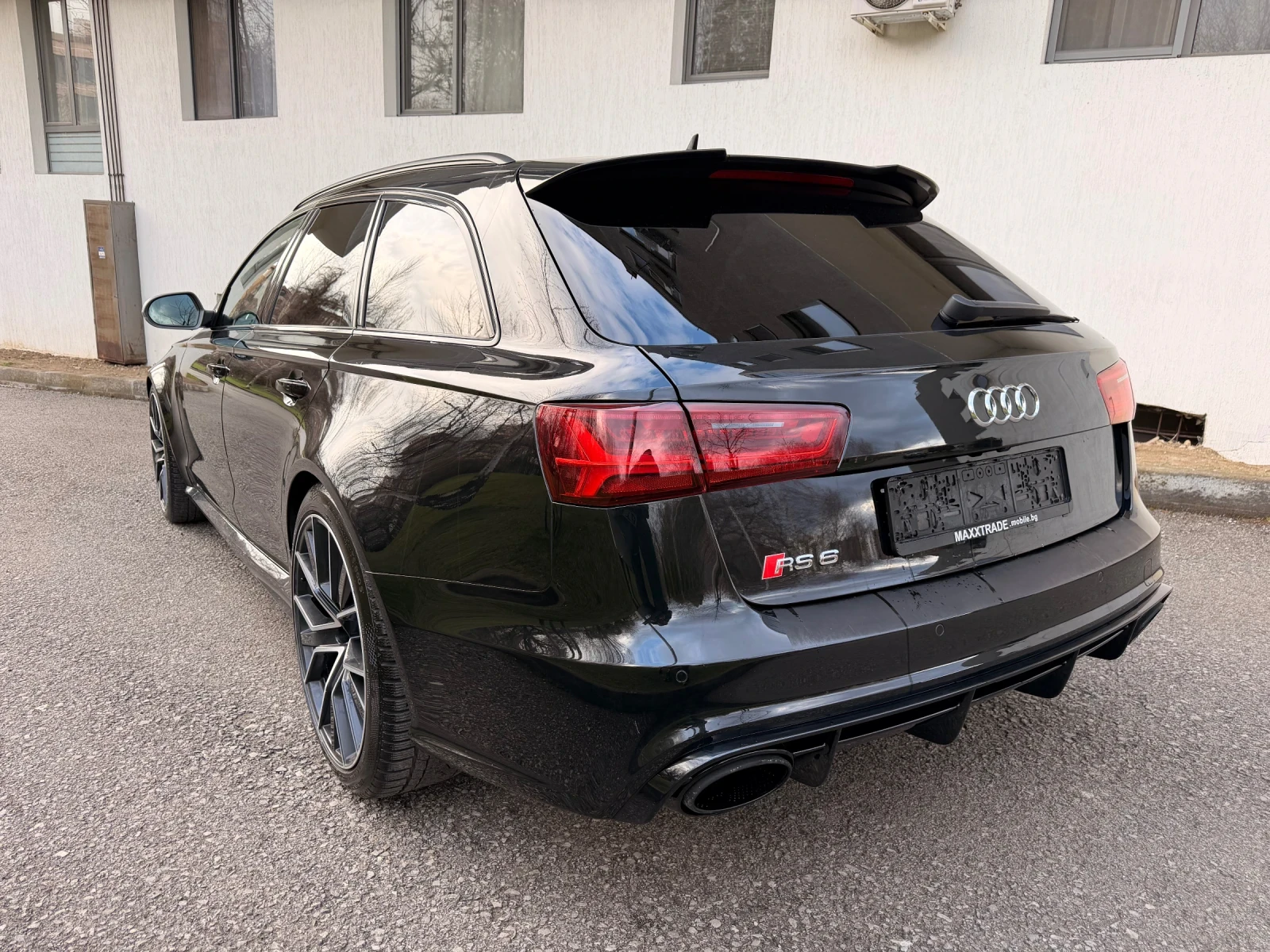 Audi Rs6 PERFORMANCE , снимка 5 - Автомобили и джипове - 54091142