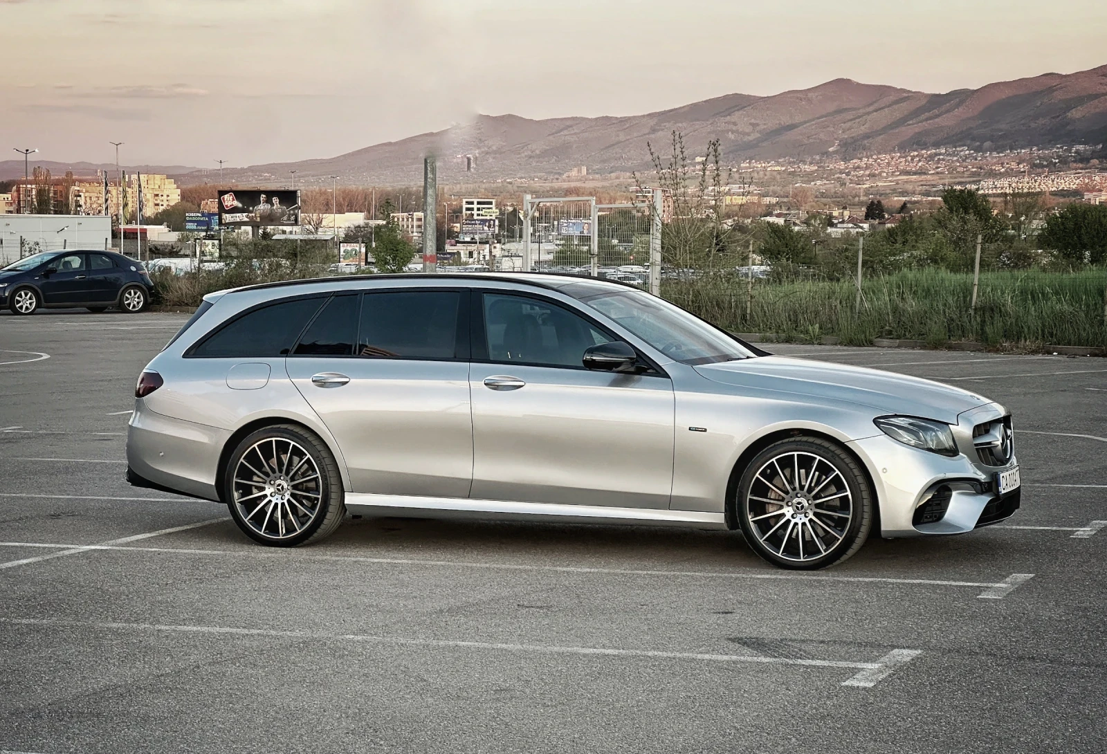 Mercedes-Benz E 300 Diesel/Electric AMG E63 Body kit