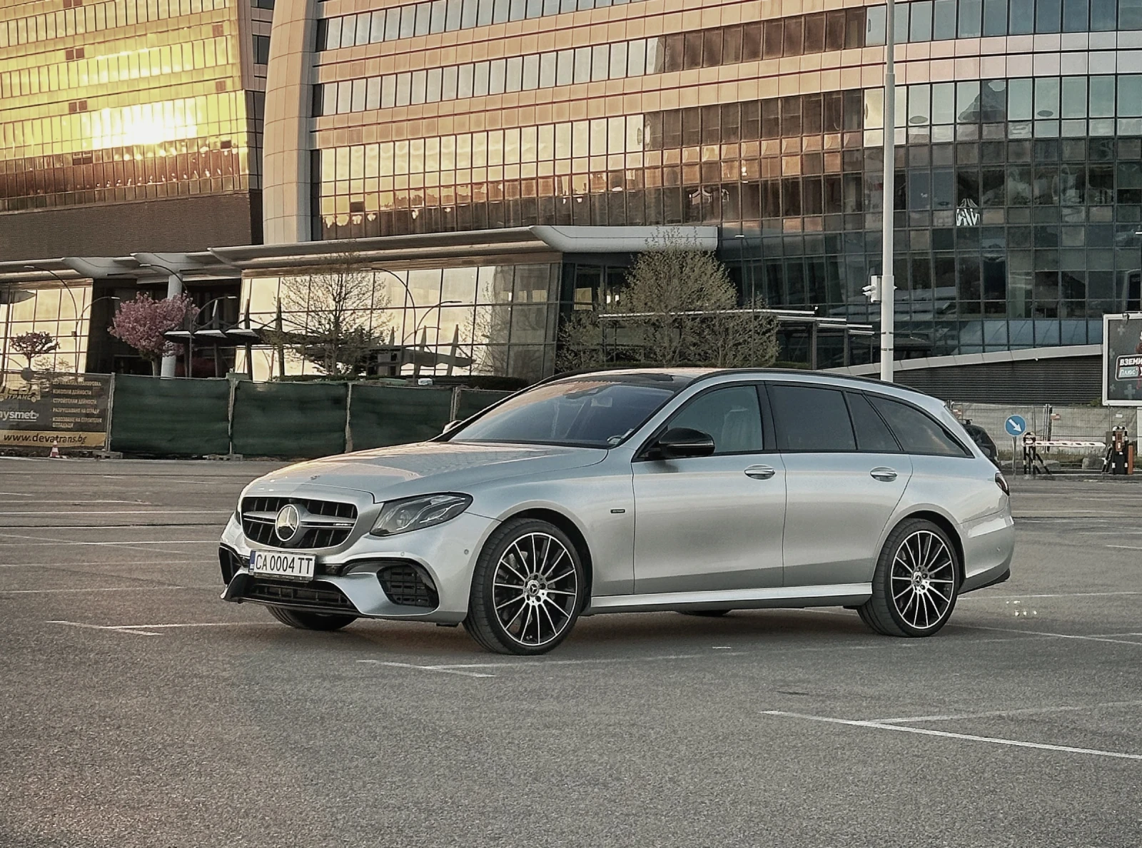 Mercedes-Benz E 300 Diesel/Electric AMG E63 Body kit | Mobile.bg � ����������� 14