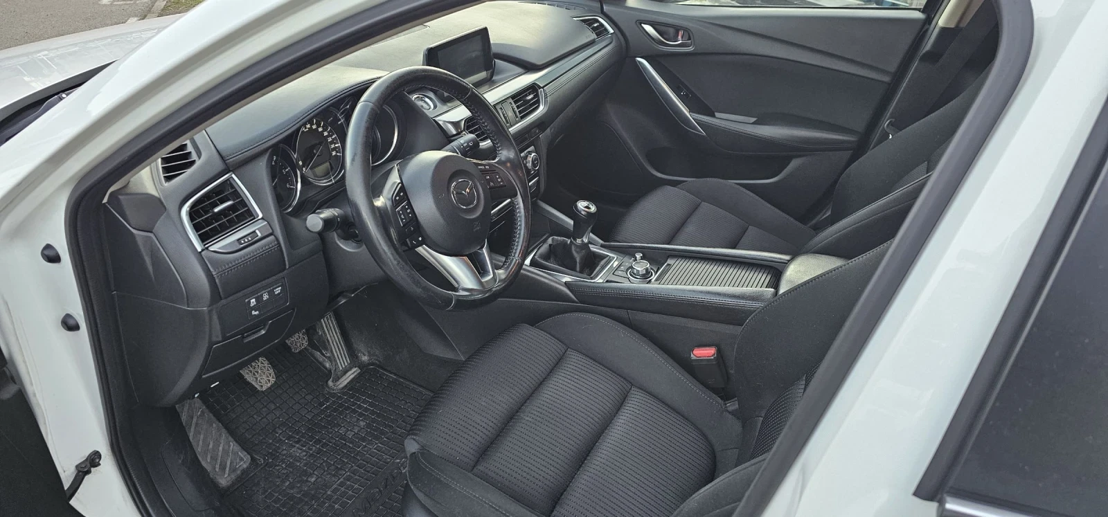 Mazda 6, снимка 12 - Автомобили и джипове - 54425324