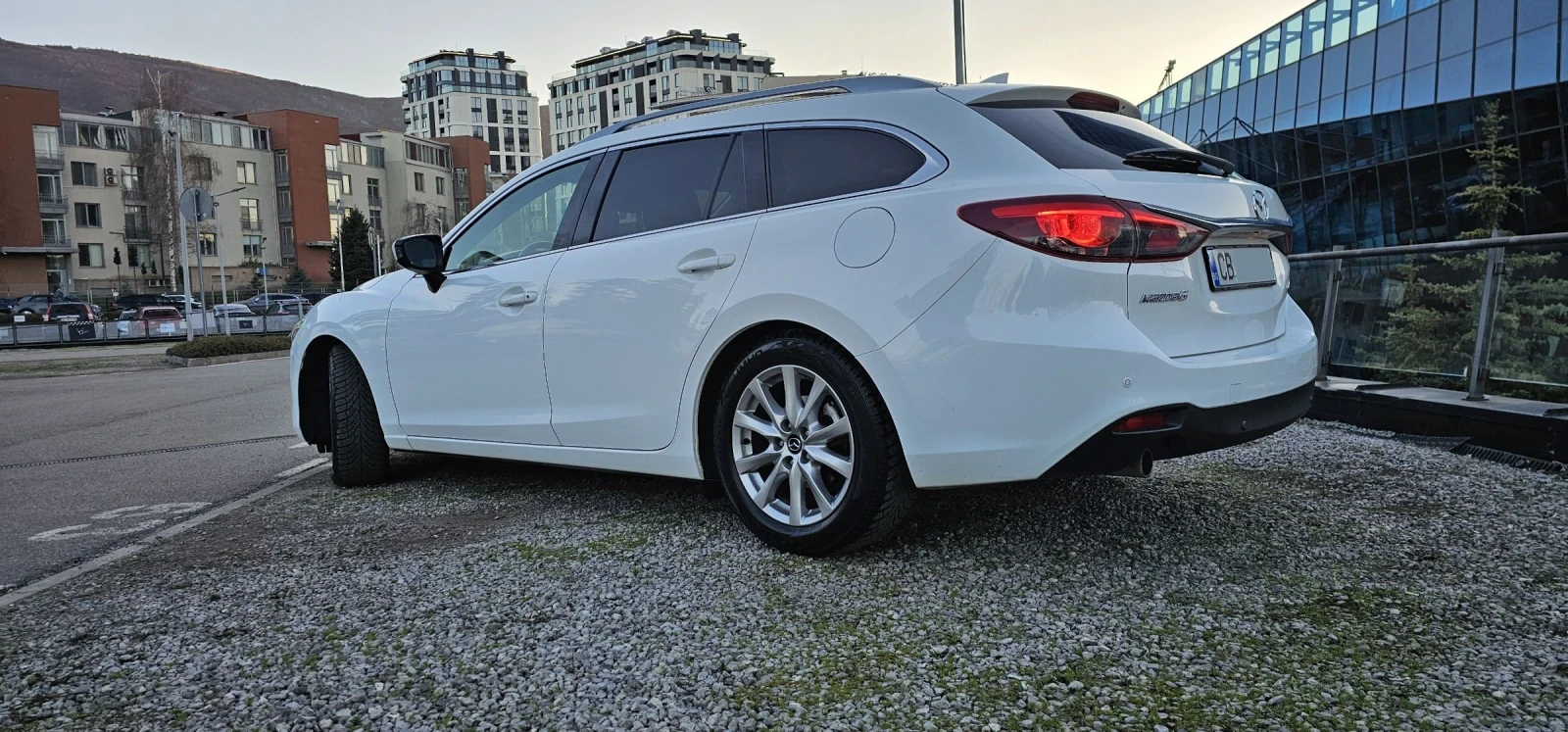 Mazda 6, снимка 13 - Автомобили и джипове - 54425324