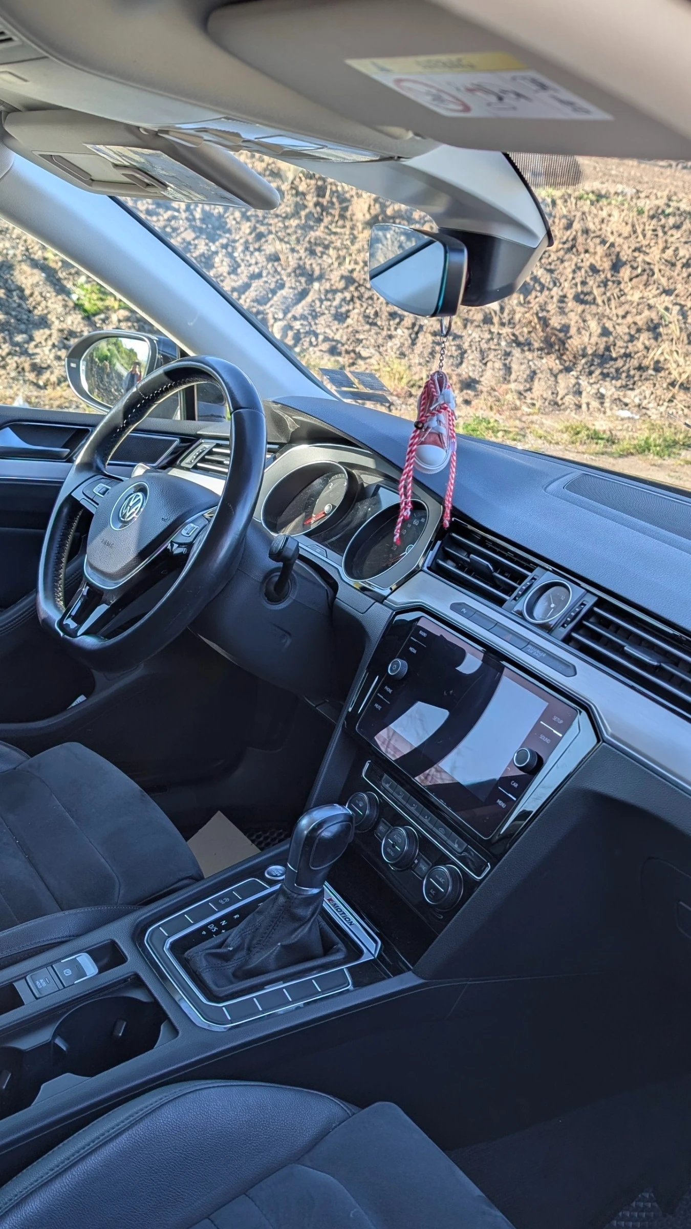 VW Passat 2.0 tdi / 190 к.с., снимка 8 - Автомобили и джипове - 54483430
