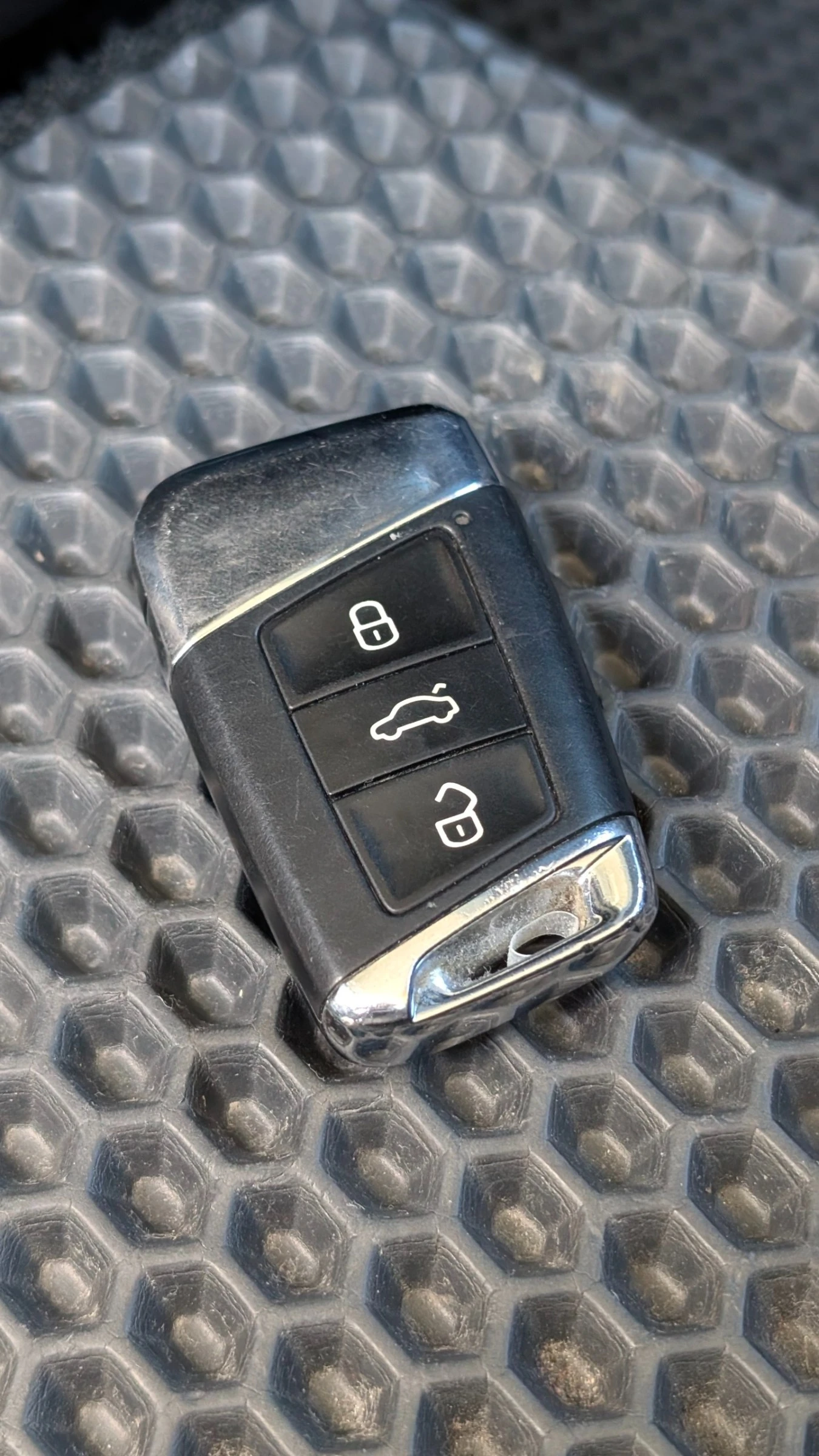 VW Passat 2.0 tdi / 190 к.с., снимка 17 - Автомобили и джипове - 54483430