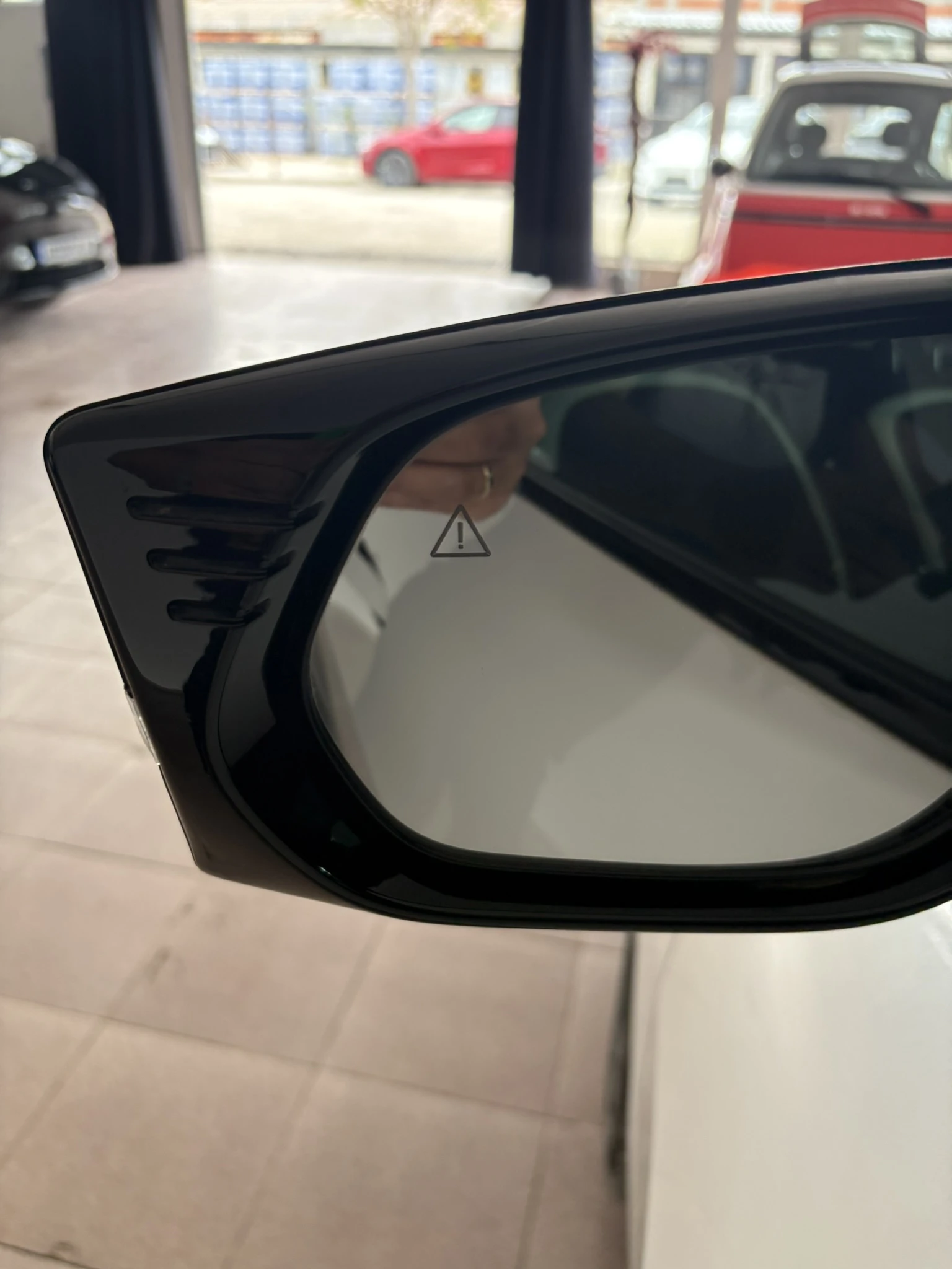 Kia EV6 GT-Line AWD 325к.с./77.4kWh/Heat Pump/Meridian/360, снимка 15 - Автомобили и джипове - 54600416