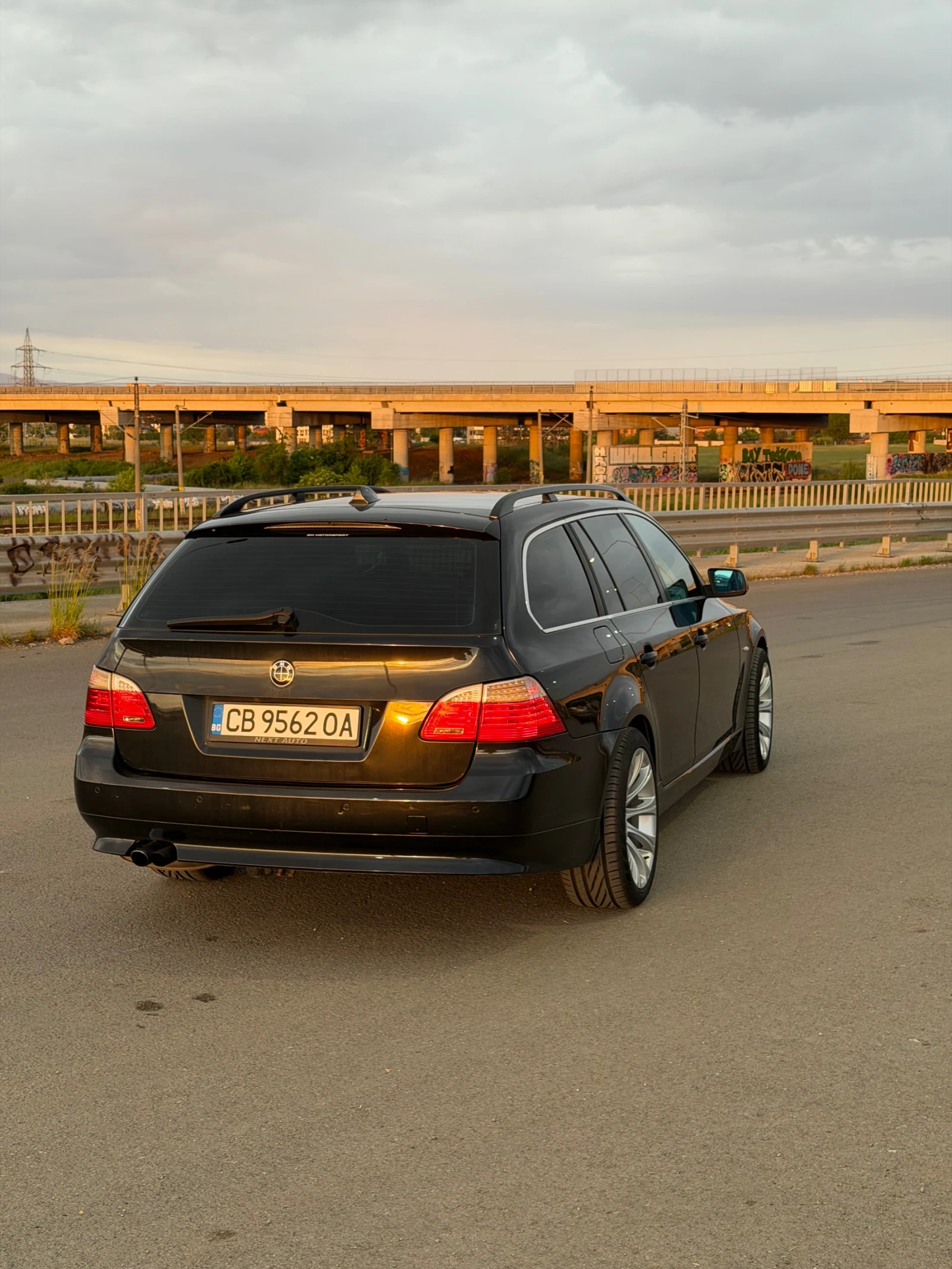 BMW 530, снимка 6 - Автомобили и джипове - 54611789