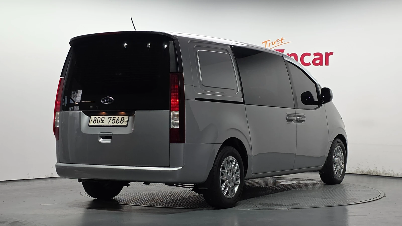 Hyundai Staria | Smart Cruise | Highway Driving Assist, снимка 3 - Автомобили и джипове - 54871091