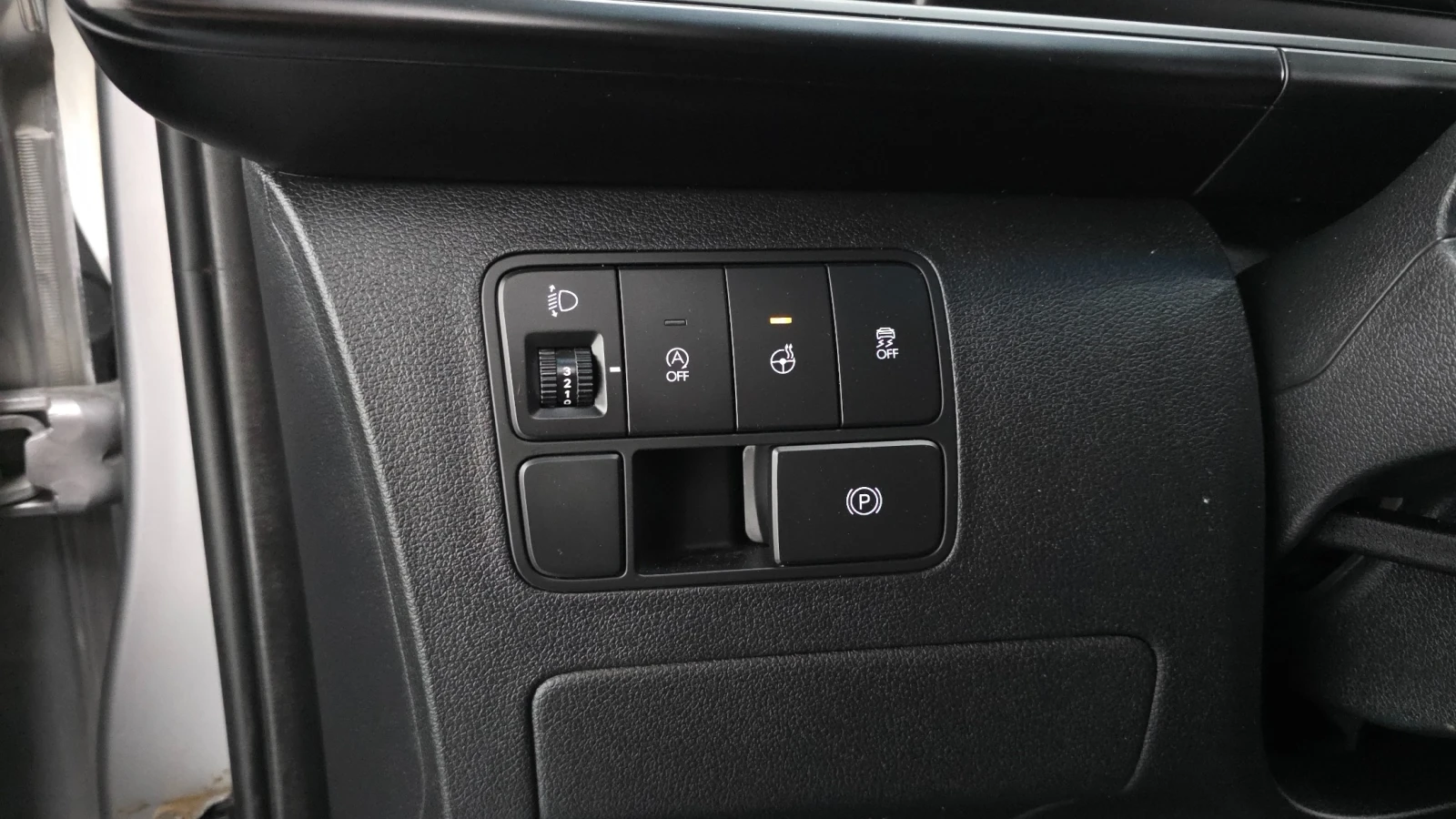 Hyundai Staria | Smart Cruise | Highway Driving Assist, снимка 16 - Автомобили и джипове - 54871091