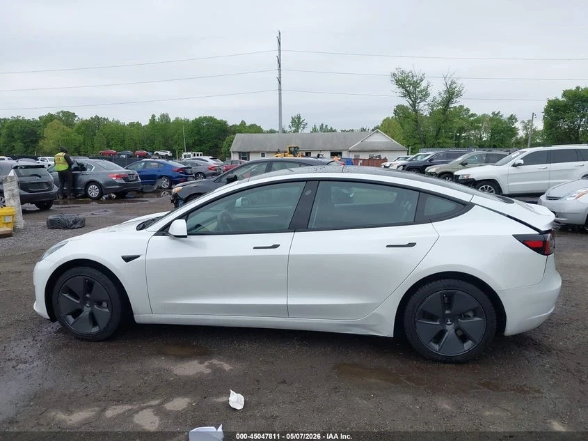 Tesla Model 3 LONG RANGE DUAL MOTOR AWD | Mobile.bg � ����������� 13