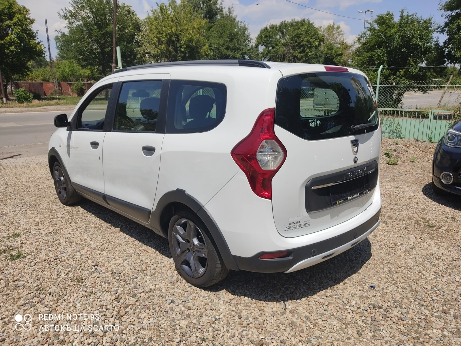 Dacia Lodgy StepWay, 1.5dci/109kc, Euro 6b, 2017г., снимка 6 - Автомобили и джипове - 55331864