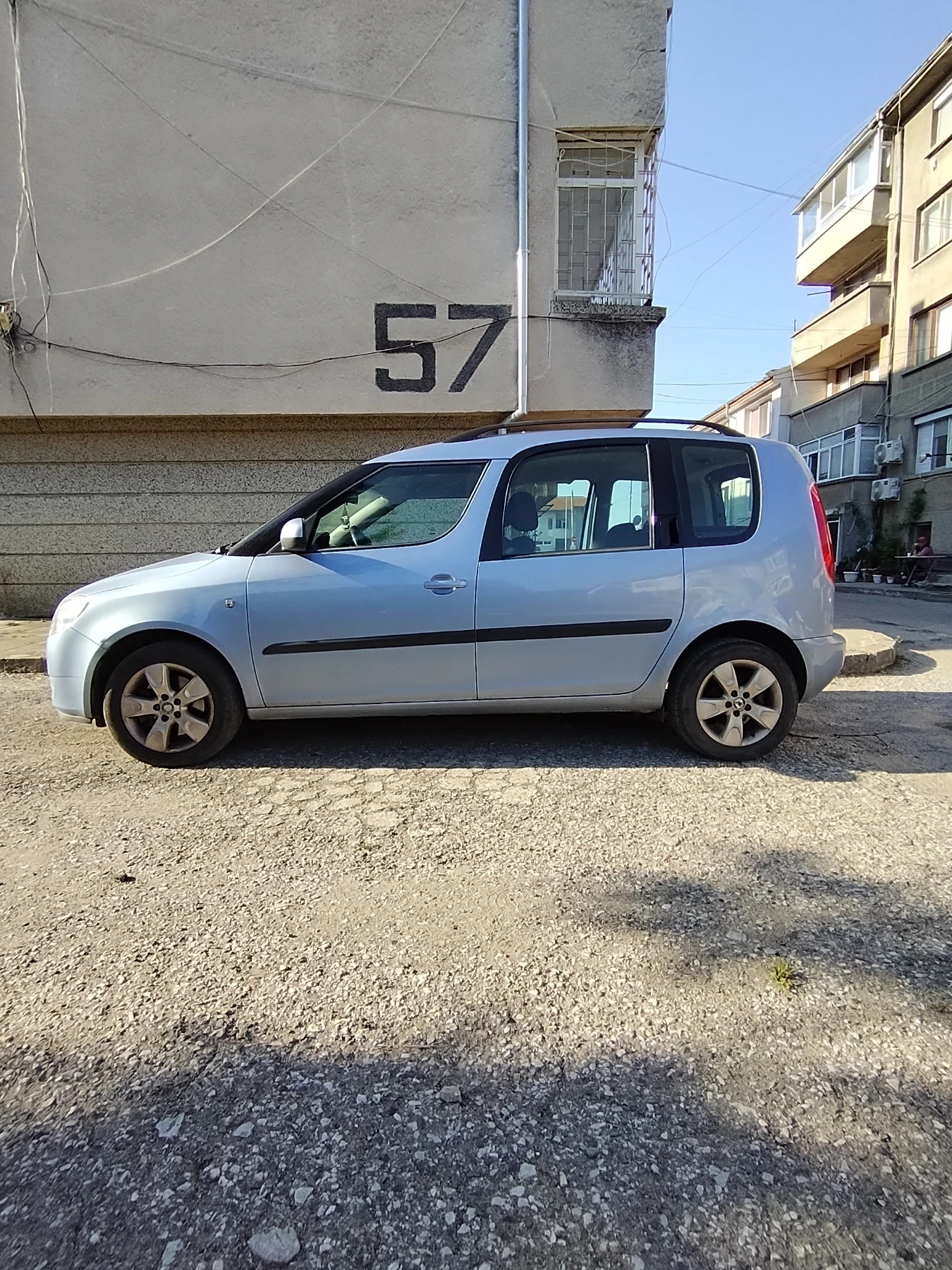 Skoda Roomster, снимка 3 - Автомобили и джипове - 55536150