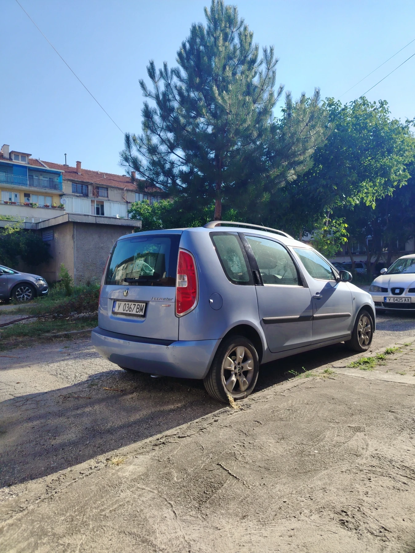 Skoda Roomster, снимка 4 - Автомобили и джипове - 55536150