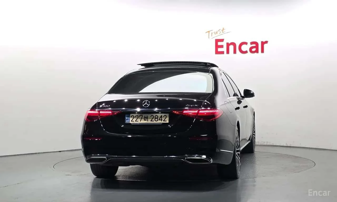 Mercedes-Benz S 580 LONG 4MATIC /ОБДУХВАНЕ/ПАНОРАМА/ДИСТРОНИК/360, снимка 4 - Автомобили и джипове - 55709095