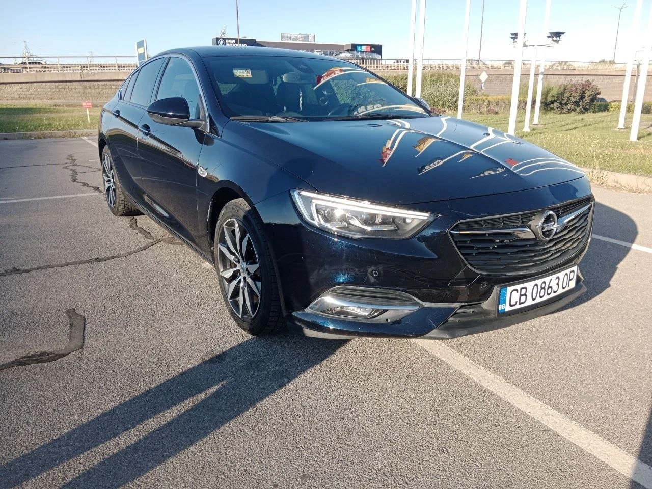 Opel Insignia, снимка 2 - Автомобили и джипове - 55987072