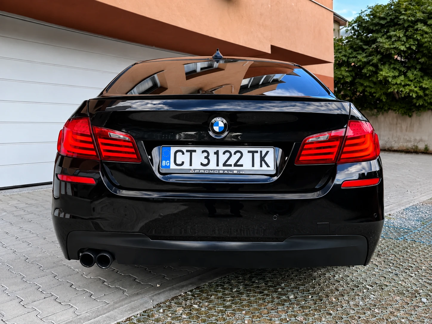 BMW 530 d Distronic* Harman Kardon* Massage* , снимка 5 - Автомобили и джипове - 56087610
