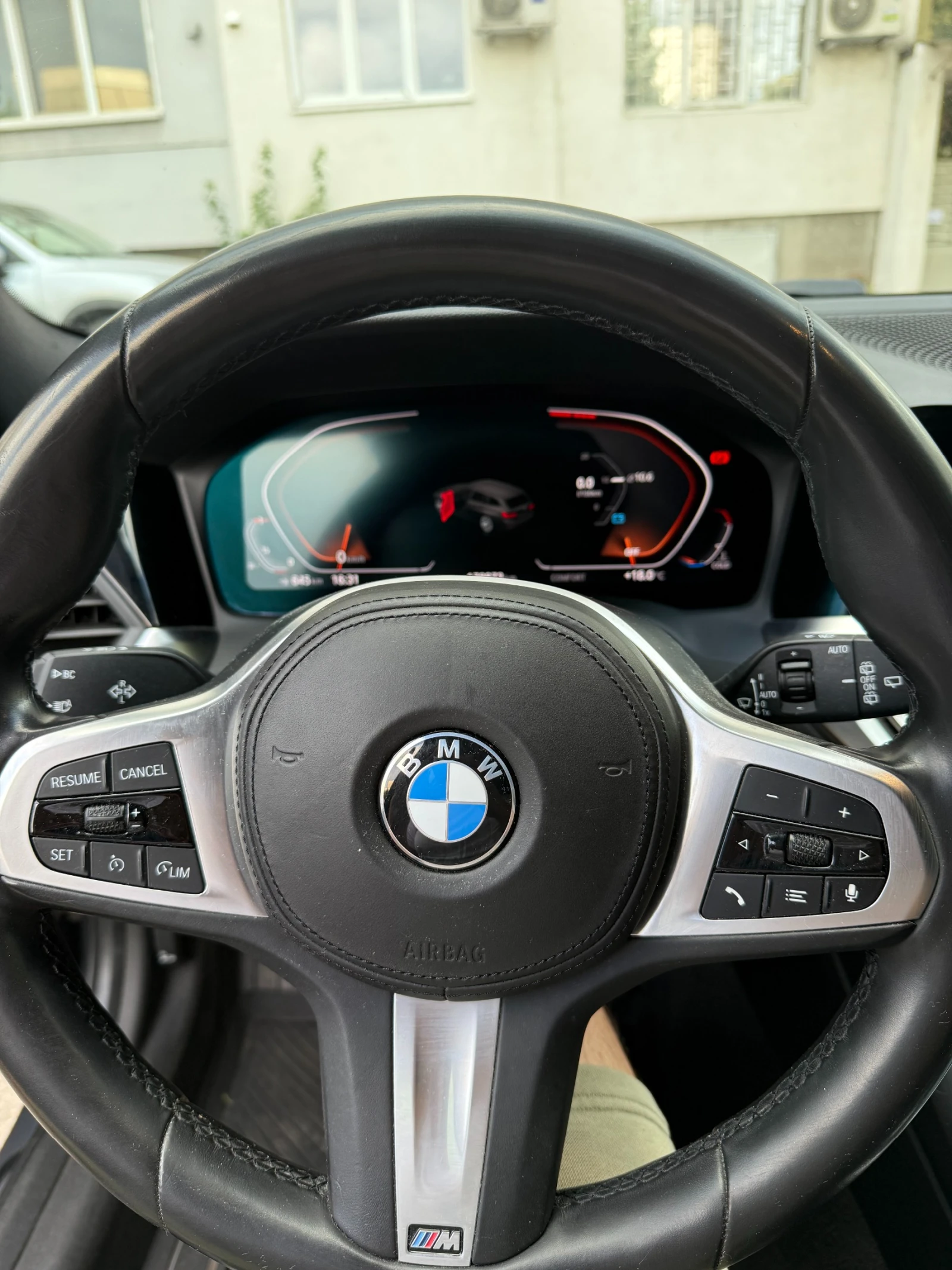 BMW 330 330i, снимка 16 - Автомобили и джипове - 56325895