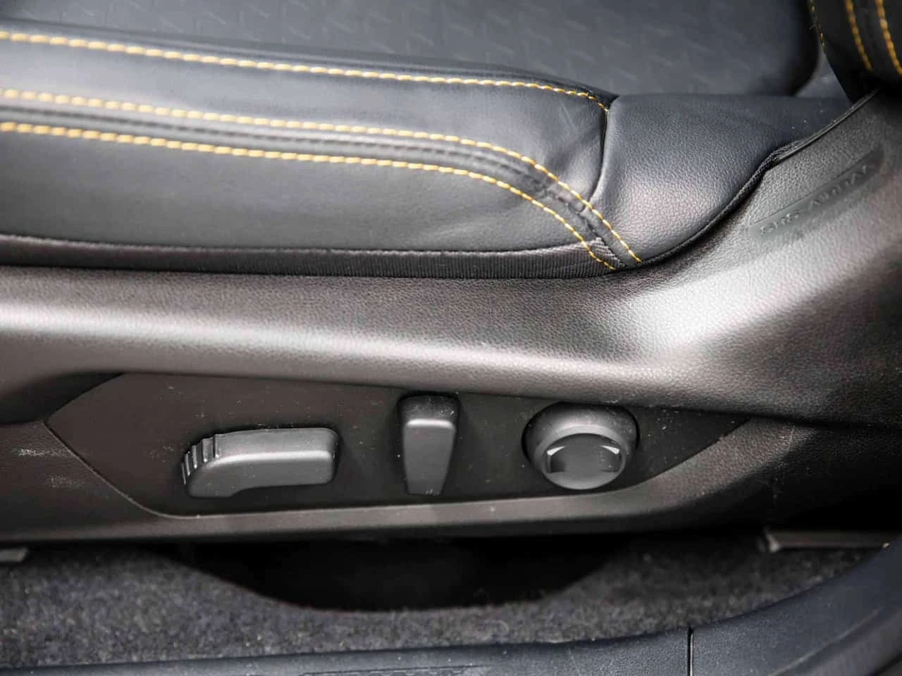 Subaru Outback * 2.4i Wilderness AWD * CARFAX *  | Mobile.bg � ����������� 12