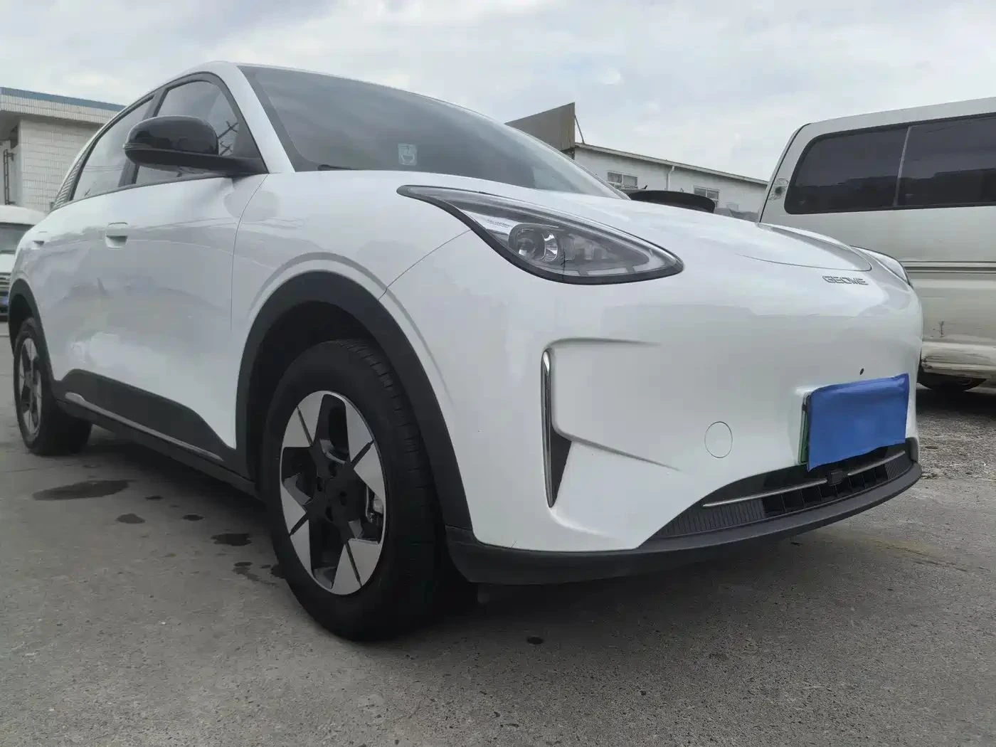 Geely E2 | Mobile.bg � ����������� 3