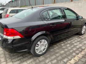 Opel Astra Първи собственик! ГАРАЖНА!, снимка 2