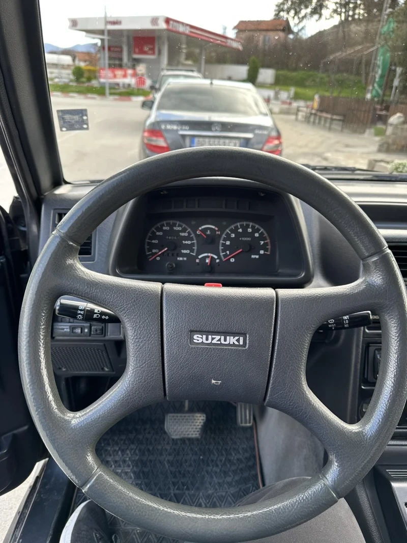 Suzuki Vitara 1.6 8v бензин /газ, снимка 8 - Автомобили и джипове - 44884646