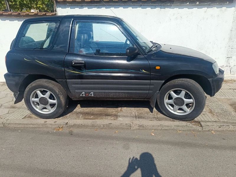 Toyota Rav4 2.0, снимка 5 - Автомобили и джипове - 47319916