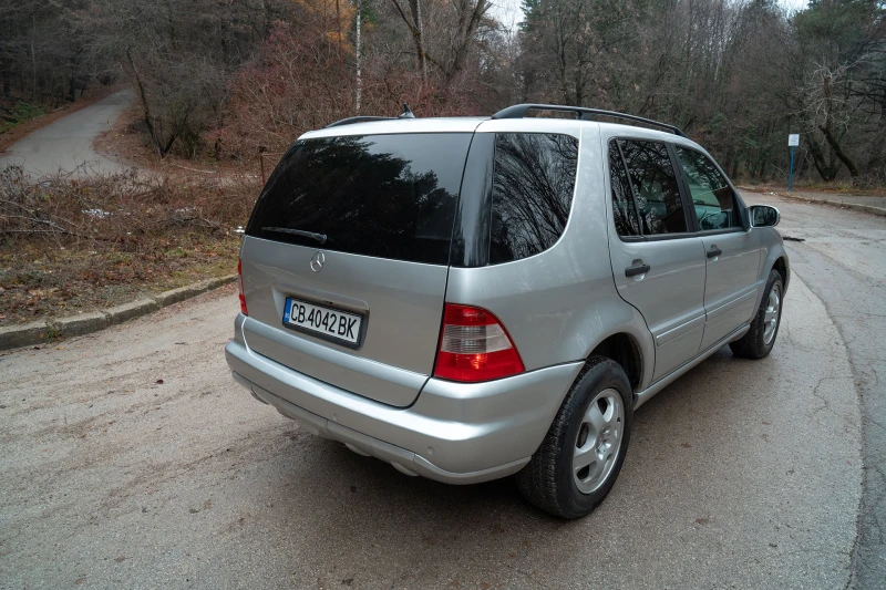 Mercedes-Benz ML 270, снимка 4 - Автомобили и джипове - 48223387