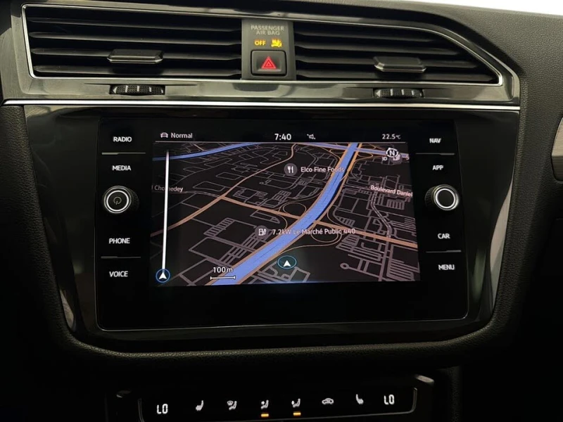 VW Tiguan ПАНО* ПОДГРЕВ* НАВИ* CAM* , снимка 13 - Автомобили и джипове - 52849682